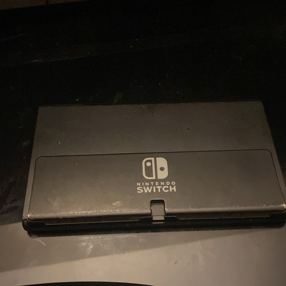 New Nintendo switch oled Bundle - Picture 4 of 10